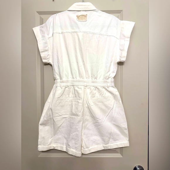 NWOT POL #17 One Piece Jean Jumpsuit Shorts Utility Romper, WHITE and KHAKI - M - Picture 6 of 15